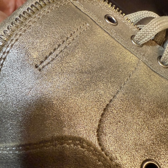 𝅺euc Ash High Tops, Gold Champagne Color, Size 9 - Picture 11 of 15